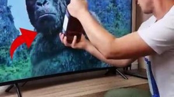 电视上玩恶搞