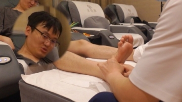 足疗vlog，被技师无情嘲笑，我得练练了